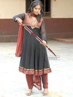 Bindhu Madhavi feet photo 13