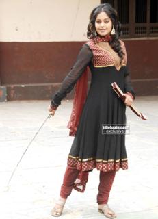 Bindhu Madhavi feet photo 6