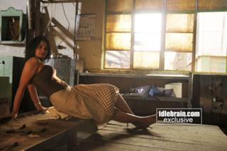 Bindhu Madhavi feet photo 2