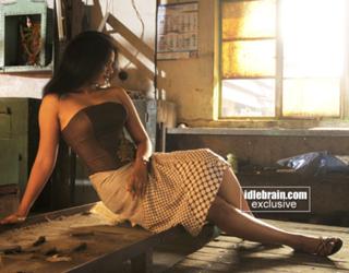 Bindhu Madhavi feet photo 13