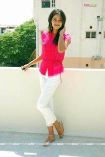 Bindhu Madhavi feet photo 11