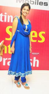 Bindhu Madhavi feet photo 1
