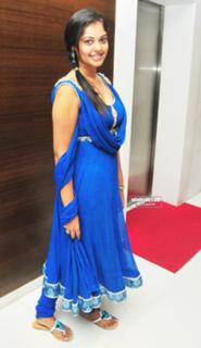 Bindhu Madhavi feet photo 18