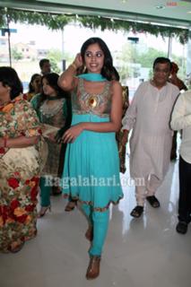 Bindhu Madhavi feet photo 18