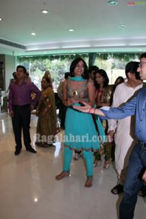 Bindhu Madhavi feet photo 16
