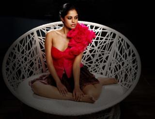 Bindhu Madhavi feet photo 10