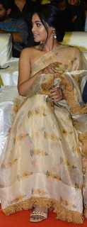 Bindhu Madhavi feet photo 13