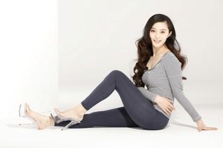 Bingbing Fan feet photo thumbnail