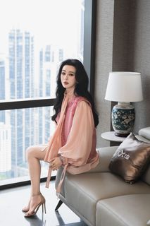 Bingbing Fan feet photo thumbnail