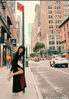 Bingbing Li feet photo thumbnail