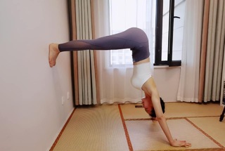 Bingbing Li feet photo thumbnail
