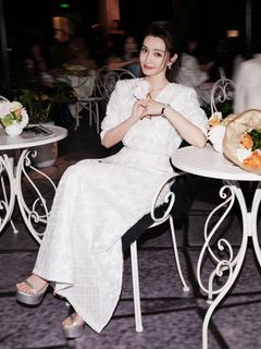 Bingbing Li feet photo 8