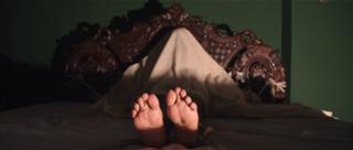 Bipasha Basu feet photo thumbnail