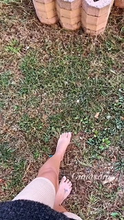 Biran Damla Yilmaz feet photo 5