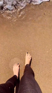 Biran Damla Yilmaz feet photo 16
