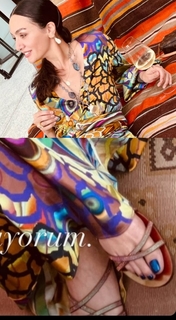 Birce Akalay feet photo thumbnail