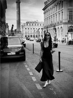 Birce Akalay feet photo thumbnail