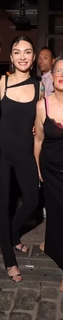 Birce Akalay feet photo thumbnail