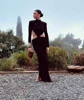 Birce Akalay feet photo thumbnail