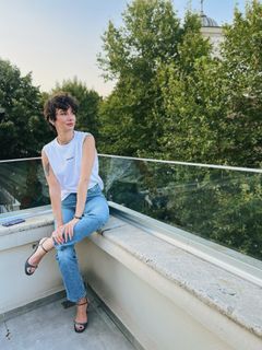Birce Akalay feet photo thumbnail