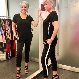 Birgit Schrowange feet photo thumbnail