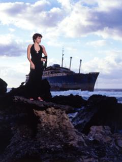 Birgit Schrowange feet photo thumbnail