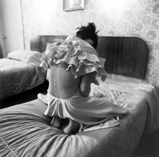 Björk feet photo thumbnail