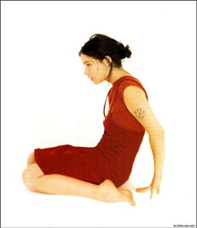 Björk feet photo thumbnail