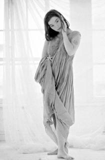 Björk feet photo thumbnail