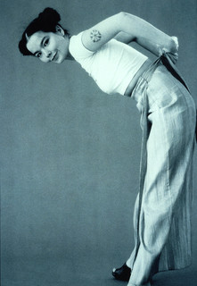 Björk feet photo thumbnail