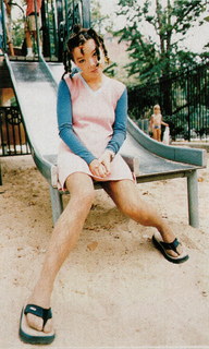 Björk feet photo thumbnail