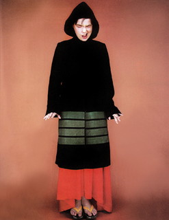 Björk feet photo thumbnail