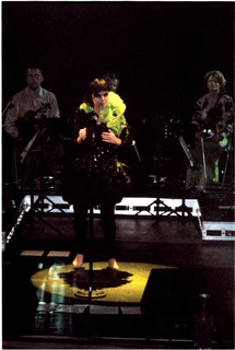 Björk feet photo thumbnail