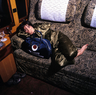 Björk feet photo thumbnail