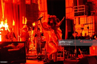 Björk feet photo thumbnail