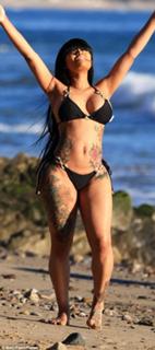 Blac Chyna feet photo thumbnail