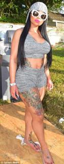Blac Chyna feet photo thumbnail