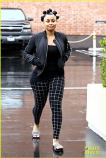 Blac Chyna feet photo thumbnail