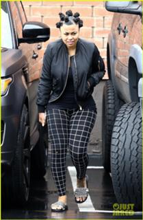 Blac Chyna feet photo thumbnail