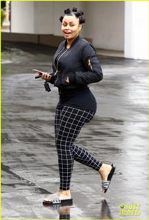 Blac Chyna feet photo thumbnail