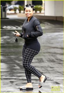 Blac Chyna feet photo thumbnail