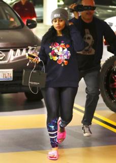 Blac Chyna feet photo thumbnail
