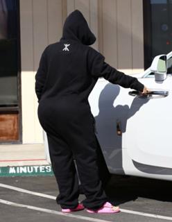 Blac Chyna feet photo thumbnail