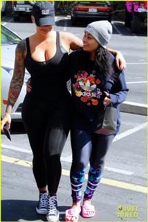 Blac Chyna feet photo thumbnail