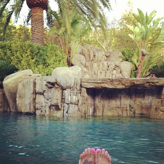 Blac Chyna feet photo thumbnail