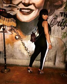 Blac Chyna feet photo thumbnail