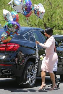 Blac Chyna feet photo thumbnail