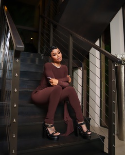 Blac Chyna feet photo thumbnail