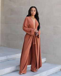 Blac Chyna feet photo thumbnail