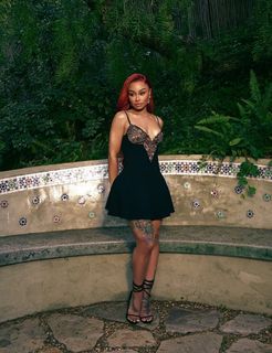 Blac Chyna feet photo thumbnail